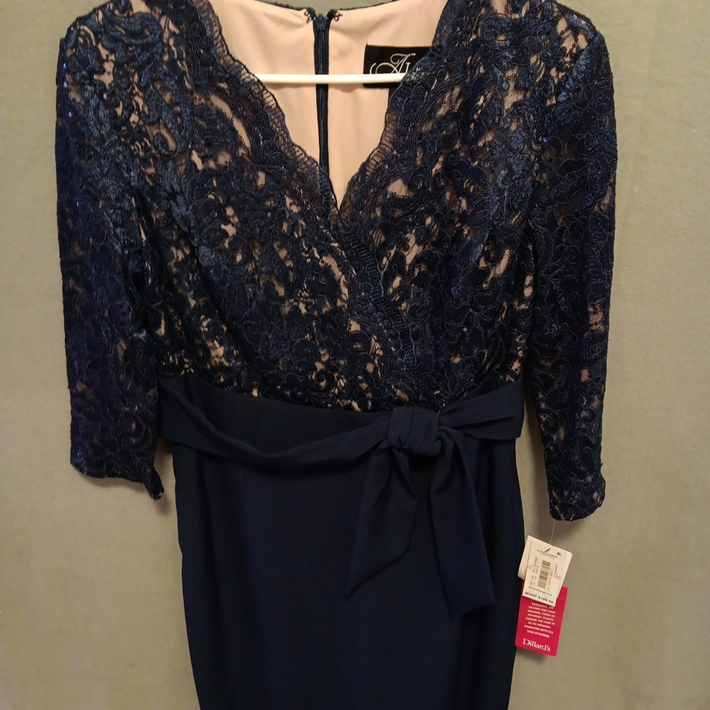 Alex Evenings Midnight Blue Lace Gown Size 10
